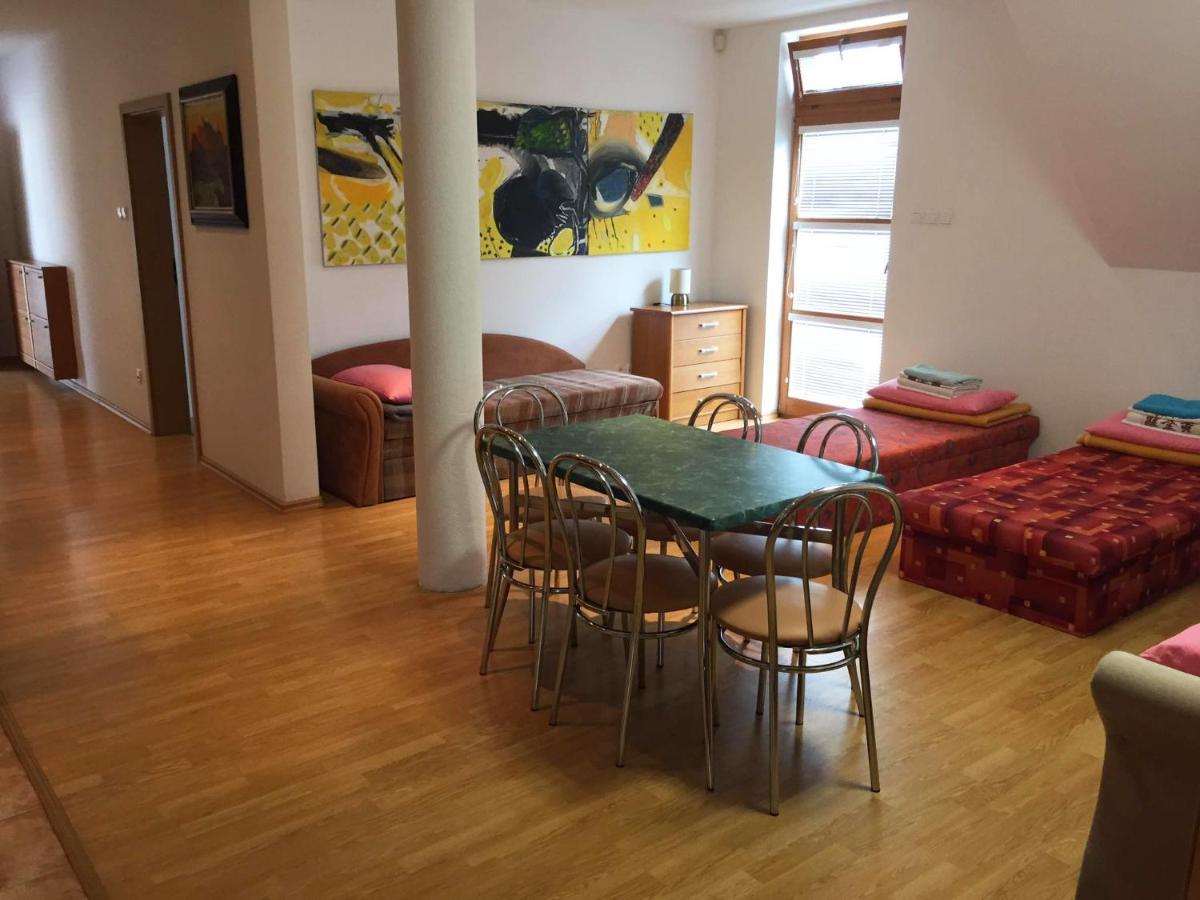 Apartman Triga Снина Экстерьер фото